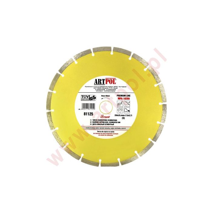 ar81125.jpg
